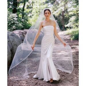 Light Ivory Toni Federici Opus pearl cathedral veil